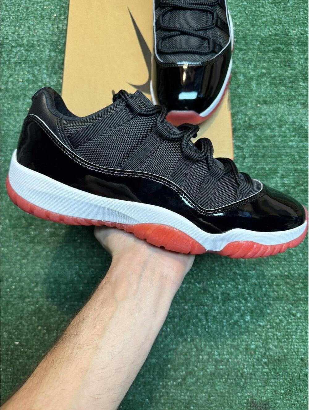 Jordan Retro 11 Low Bred Size 10.5
